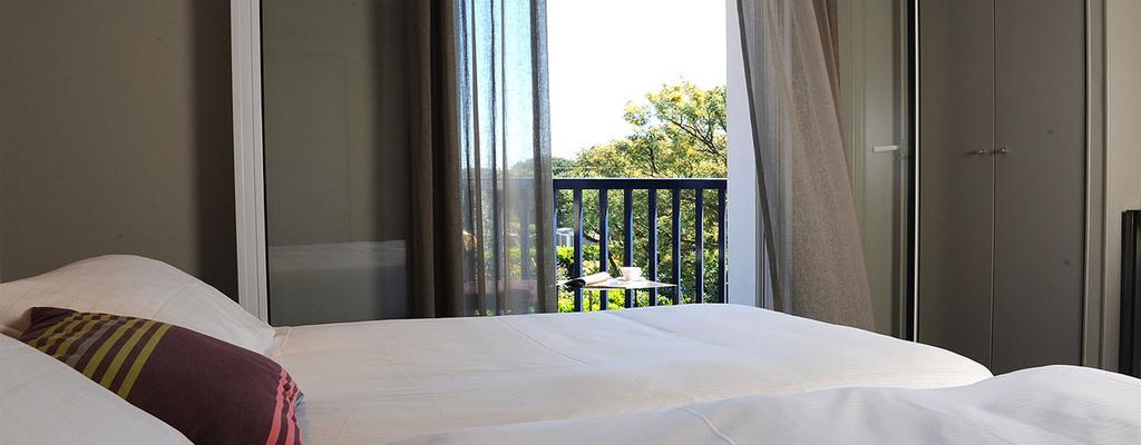 Le Connect Hotel Hendaye Cameră foto